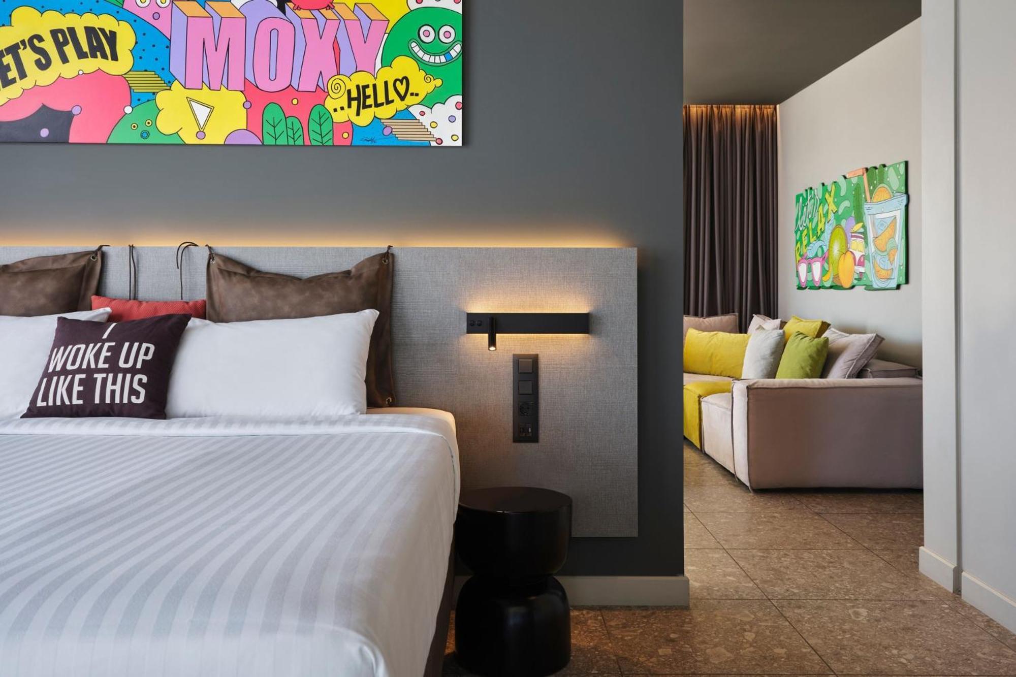 Moxy Athens City Exteriör bild