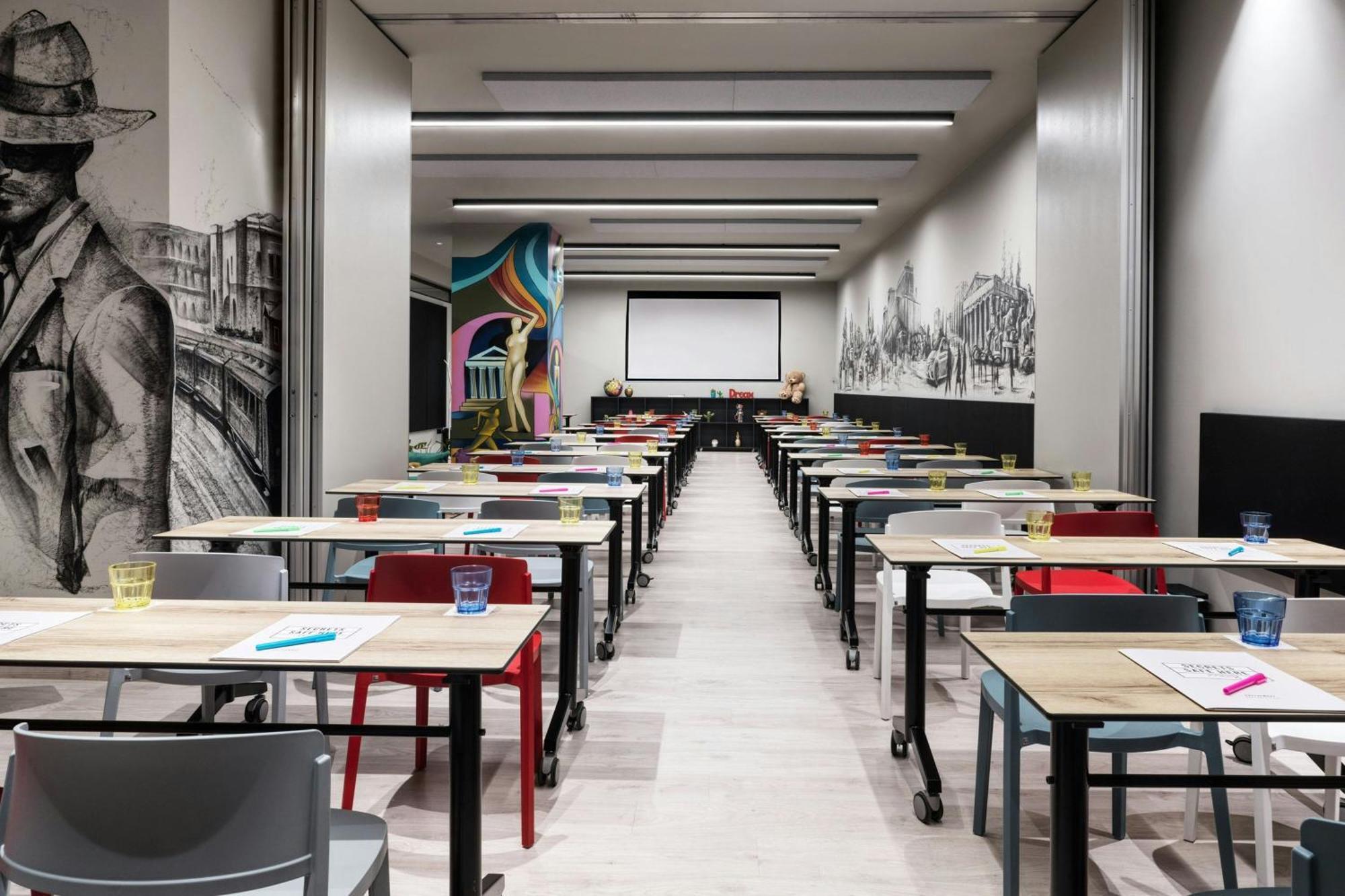 Moxy Athens City Exteriör bild